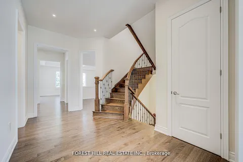 12 Giardina Crescent, Richmond Hill, ON L4B 0G2