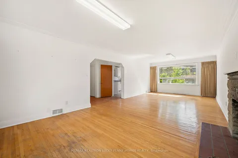 5 Grandview Boulevard, Markham, ON L3P 1E9