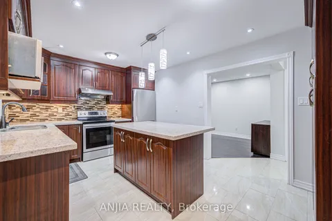 34 Terrosa Road, Markham, ON L3S 2M7