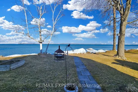 319 Limerick Street, Innisfil, ON L0L 1K0