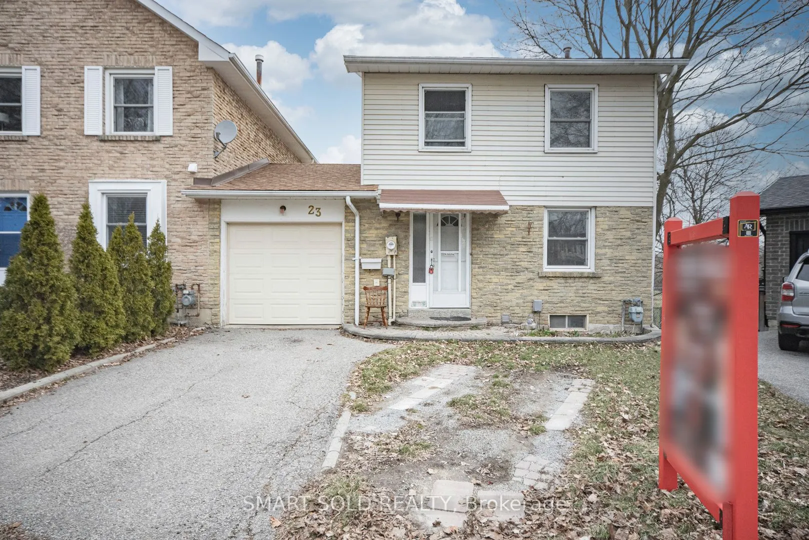 23 Parkland Court, Aurora, ON L4G 3M5