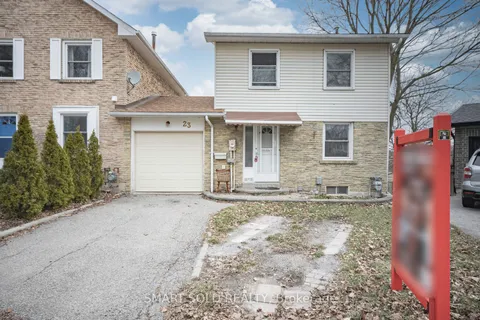 23 Parkland Court, Aurora, ON L4G 3M5