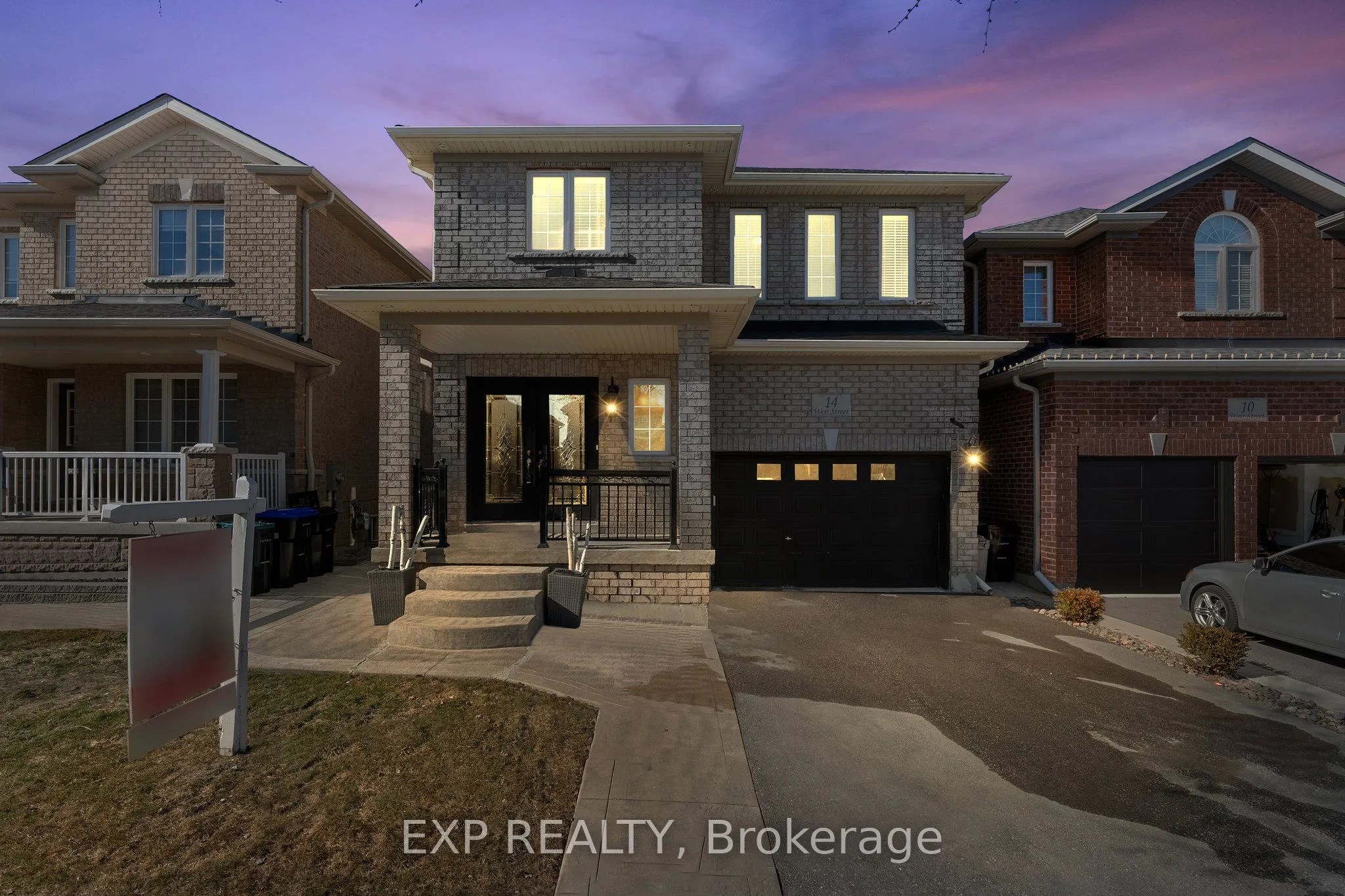 14 Weir Street, Bradford West Gwillimbury, ON L3Z 0K6