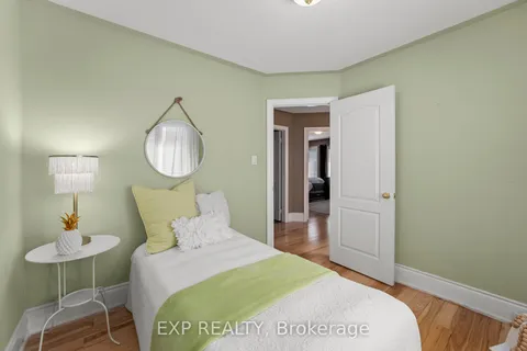 14 Weir Street, Bradford West Gwillimbury, ON L3Z 0K6