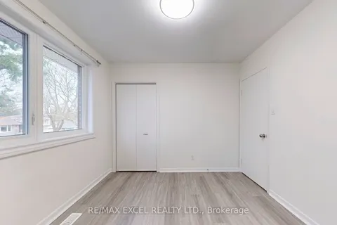 12 Lakevista Avenue, Markham, ON L3P 1H5