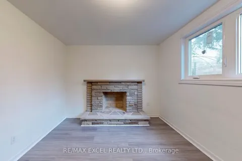 12 Lakevista Avenue, Markham, ON L3P 1H5