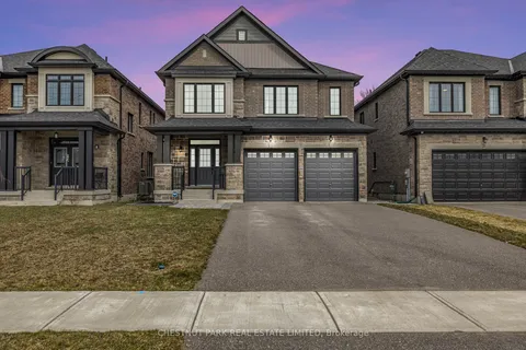 19 Low Boulevard, Uxbridge, ON L9P 1W7