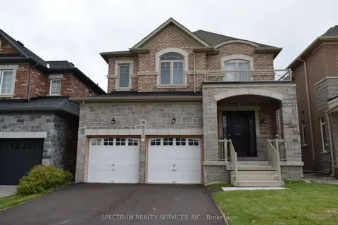 16 Barrow Avenue, Bradford West Gwillimbury, ON L3Z 0W1