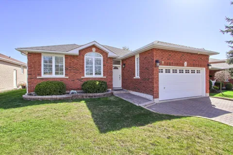 58 Prince Drive, Bradford West Gwillimbury, ON L3Z 3B6
