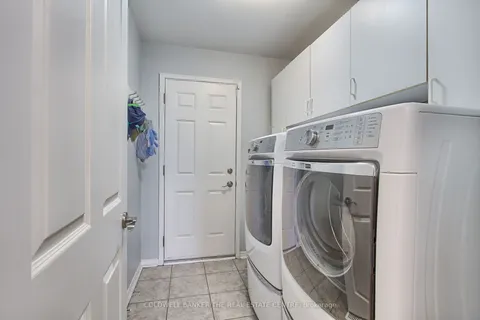 58 Prince Drive, Bradford West Gwillimbury, ON L3Z 3B6