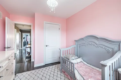 46 Gosnel Circle, Bradford West Gwillimbury, ON L3Z 2A5