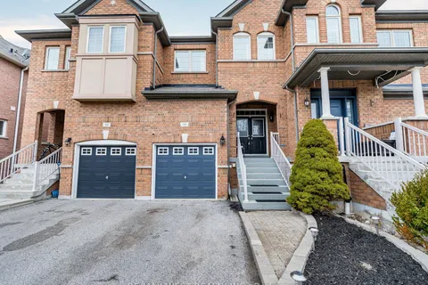 46 Gosnel Circle, Bradford West Gwillimbury, ON L3Z 2A5