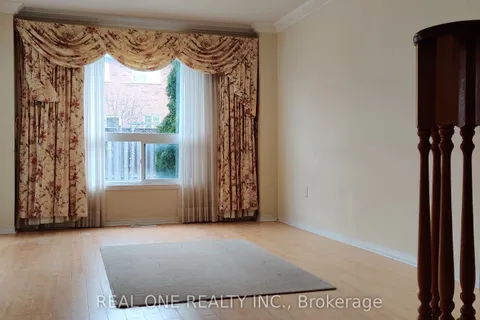 45 Devonwood Drive, Markham, ON L6C 3A7