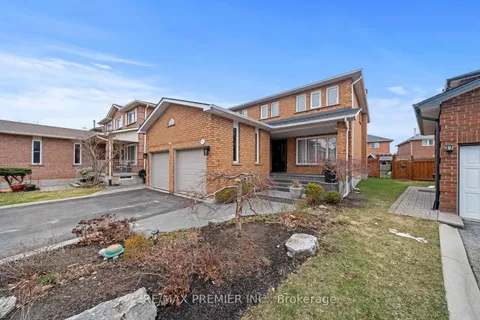 11 Monica Court, Vaughan, ON L4L 7N5