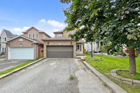 399 Flanagan Court, Newmarket, ON L3X 2G1