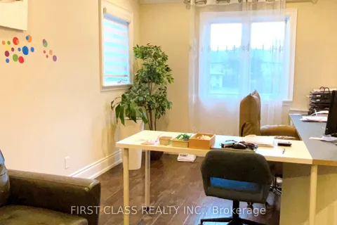 39 Scott Drive, Richmond Hill, ON L4C 6V5