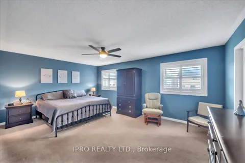 469 king Street, East Gwillimbury, ON L0G 1M0