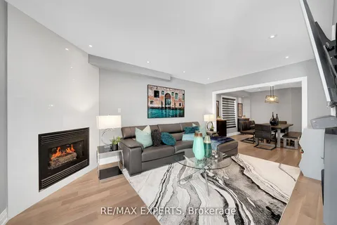 10 Kildrummy Gate, Vaughan, ON L6A 2W9