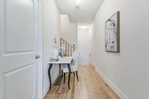 128 Thule Street, Vaughan, ON L4H 5L5