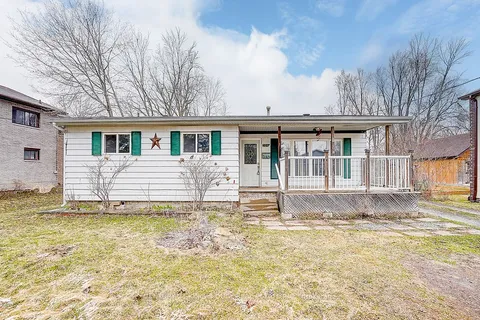 326 Annshiela Drive, ON L4P 3A5