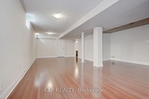 116 Dunlop Street, Richmond Hill, ON L4C 0X1