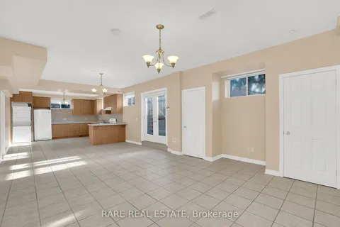 129 Duncan Road, Richmond Hill, ON L4C 6J4