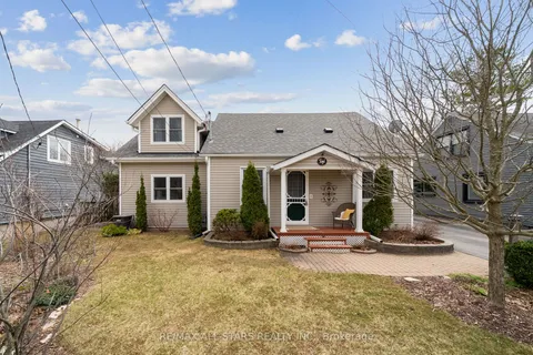 130 New Street, Uxbridge, ON L9P 1K6
