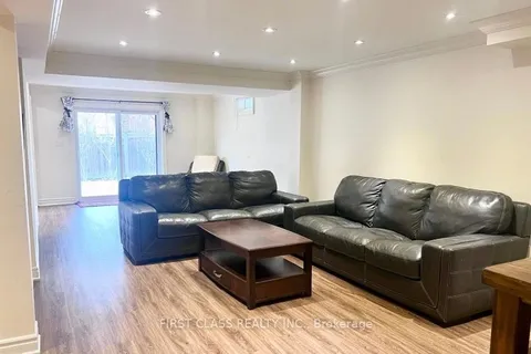 9 Wiley Avenue, Richmond Hill, ON L4S 0C6