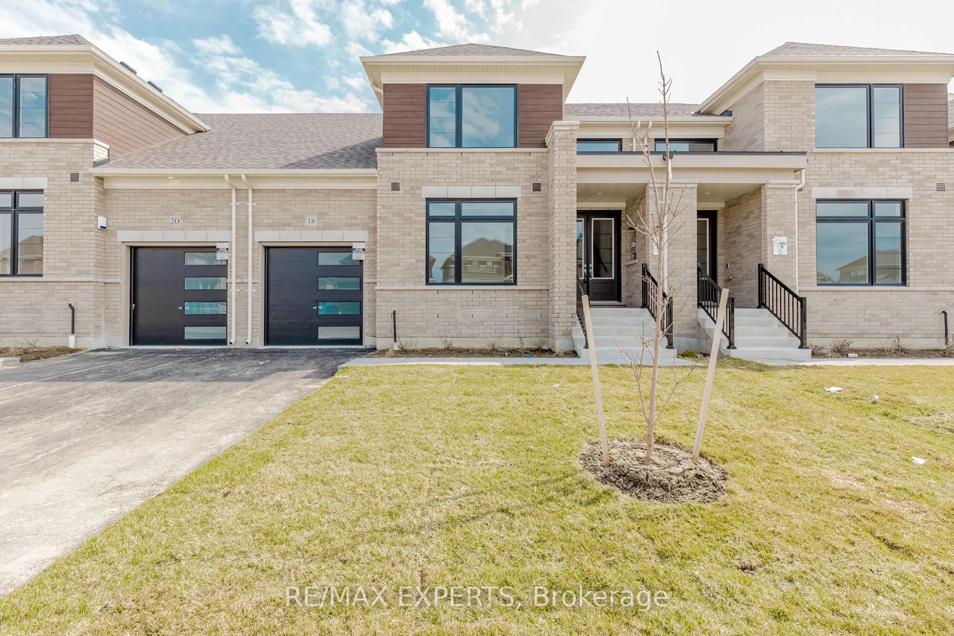 18 Mayapple Street, Adjala-Tosorontio, ON L0G 1W0