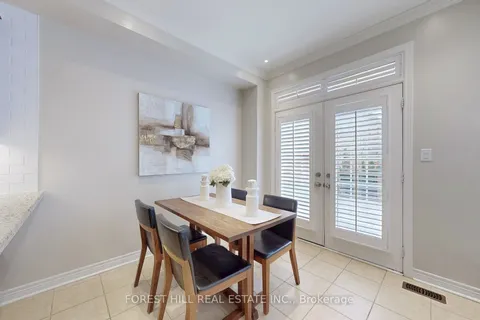 280 Paradelle Drive, Richmond Hill, ON L4E 0E1