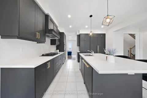 147 Kennedy Boulevard, New Tecumseth, ON L9R 0W1