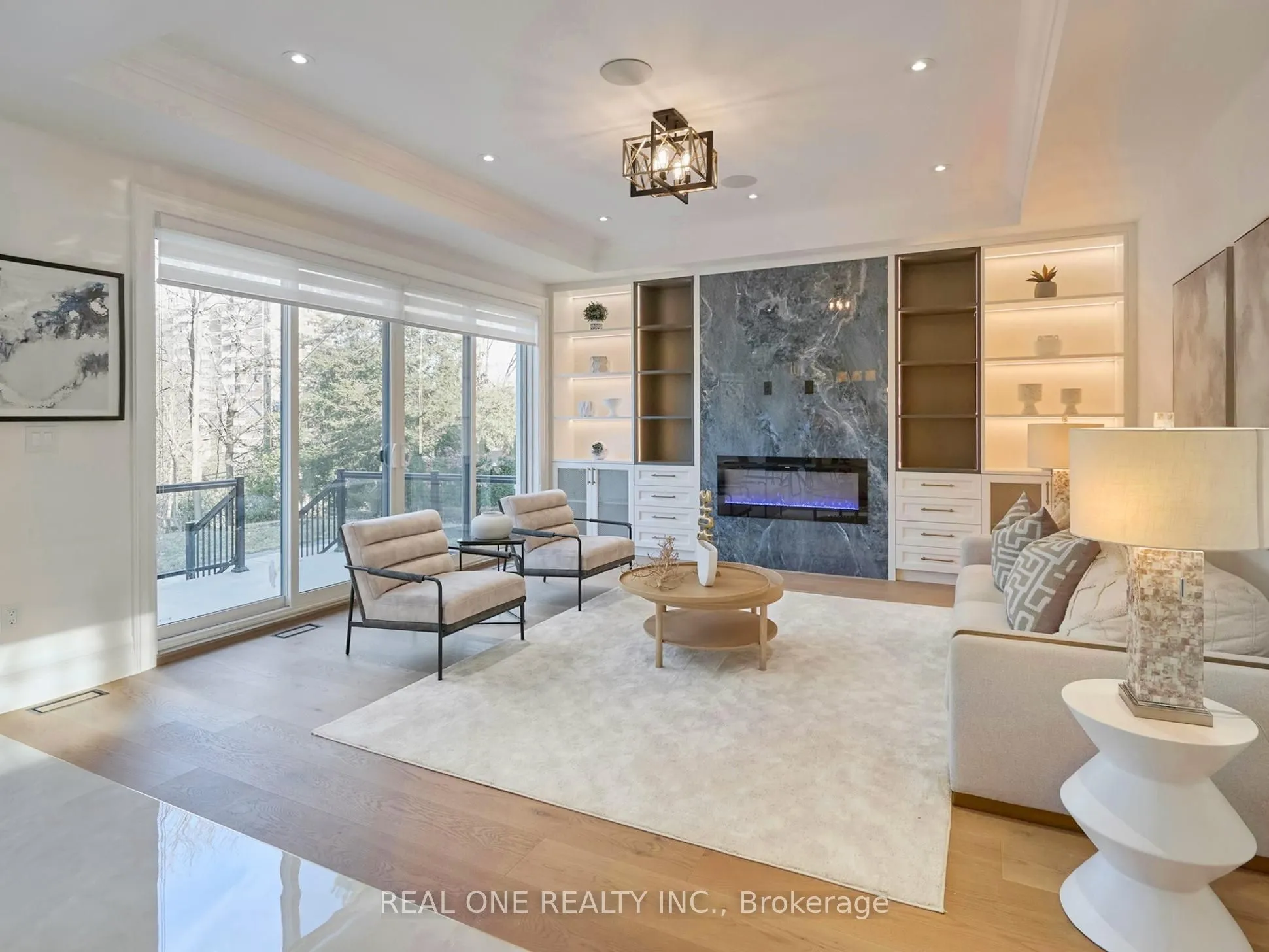 112 Robinson Street, Markham, ON L3P 1P1