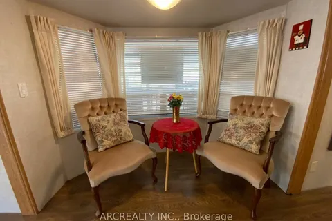 3 Woody Way Boulevard, Georgina, ON L0E 1N0