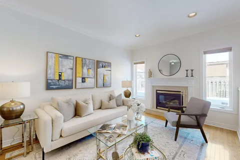 61 Palisade Crescent, Richmond Hill, ON L4S 2H9