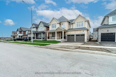 1640 Corsal Court, Innisfil, ON L9S 0P8