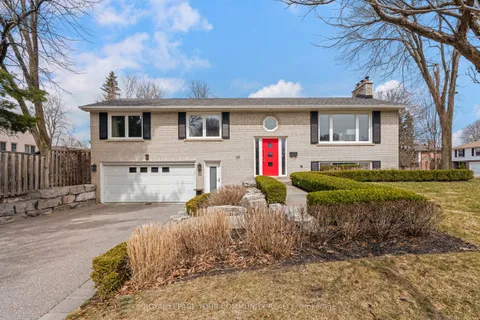 125 Laverock Avenue, Richmond Hill, ON L4C 4J8
