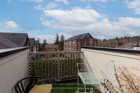 15 Hiawatha Court, Vaughan, ON L4L 0J2