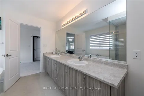 1442 Broderick Street, Innisfil, ON L9S 0P4