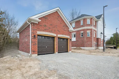 2 Ravenscraig Place, Innisfil, ON L0L 1L0