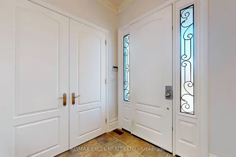 25 Oak Avenue, Richmond Hill, ON L4C 6R5