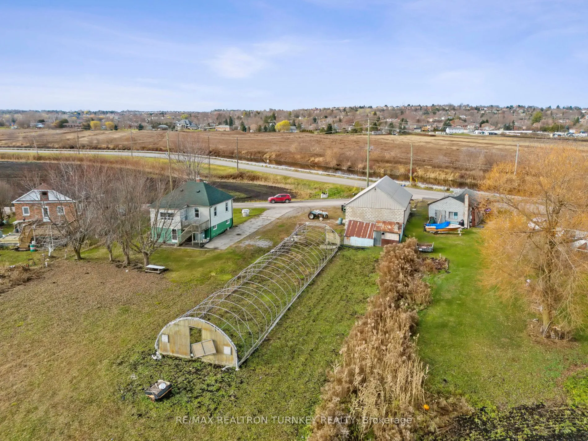 3 Grencer Road, Bradford West Gwillimbury, ON L3Z 3Z2