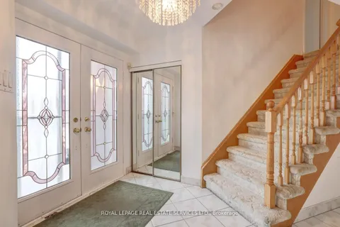 51 Squire Drive, Richmond Hill, ON L4S 1C4