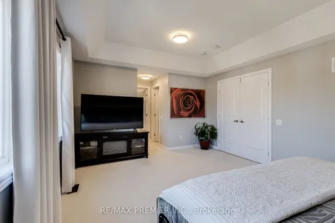 29 Kidd Street, Bradford West Gwillimbury, ON L3Z 0V5
