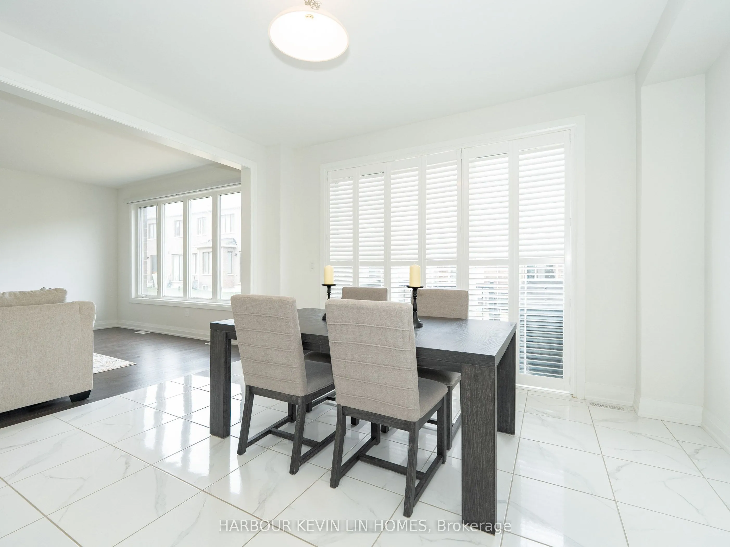 14 Longworth Avenue, Richmond Hill, ON L4E 1J1