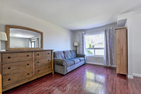 97 Miley Drive, Markham, ON L3R 4V2