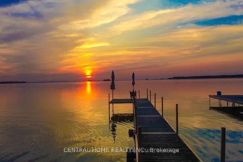 27 Blue Heron Drive, Georgina, ON L0E 1N0