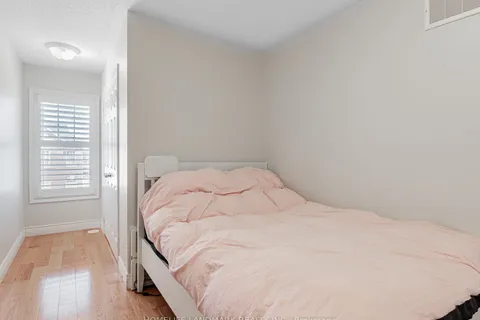 134 Dundas Way, Markham, ON L6E 0T1