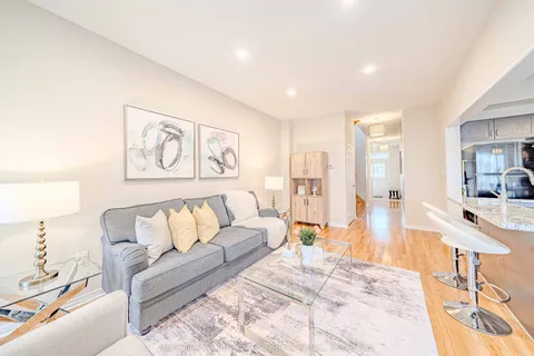 68 Gentile Circle, Vaughan, ON L4H 3N4