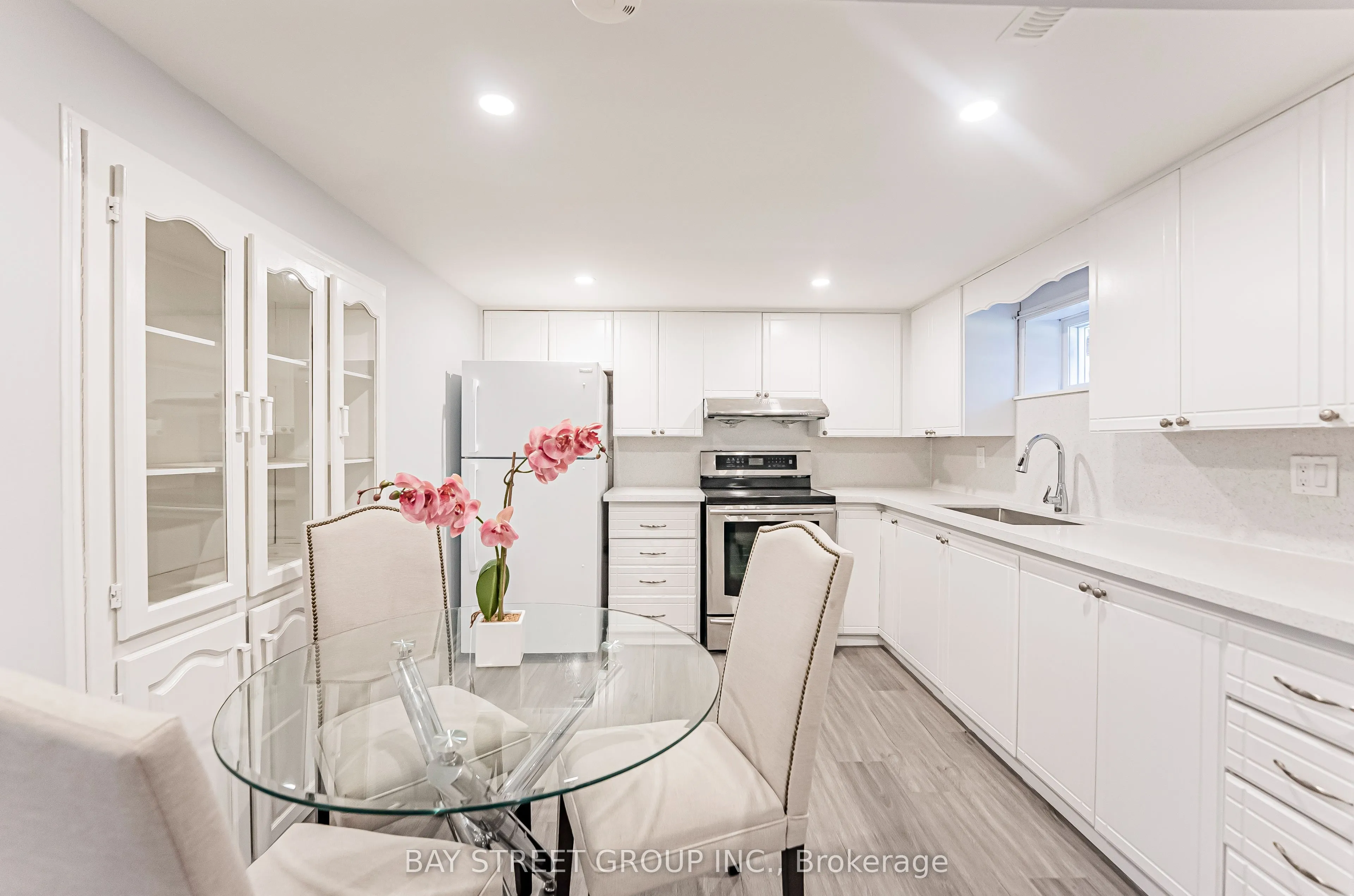 51 Rockport Crescent, Richmond Hill, ON L4C 2L7