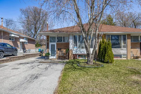 187 Septonne Avenue, Newmarket, ON L3Y 2W5